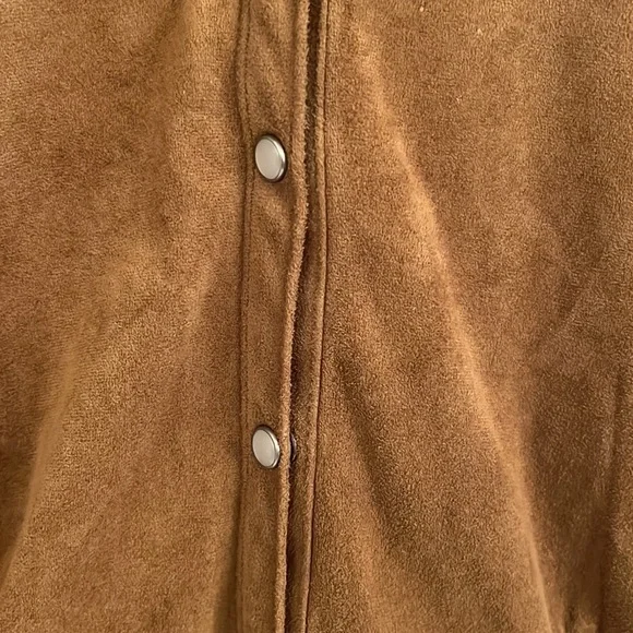 Unbranded Brown Pearl Colored‎ Buttons Long Sleeve Shirt - Picture 2 of 5